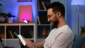 Person earning money using mobile phone only, no laptop required